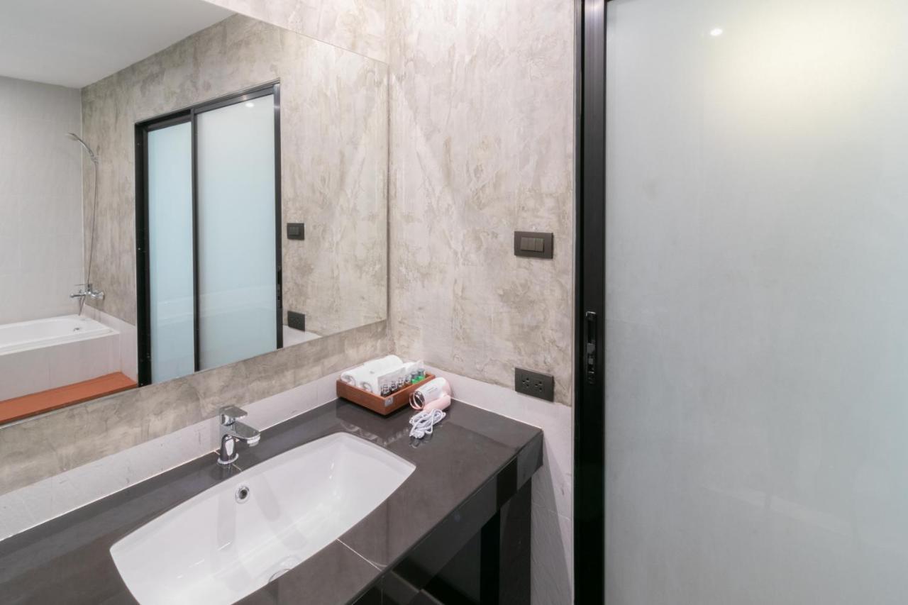 Auberge de jeunesse Zleepmotion Bangkok Extérieur photo