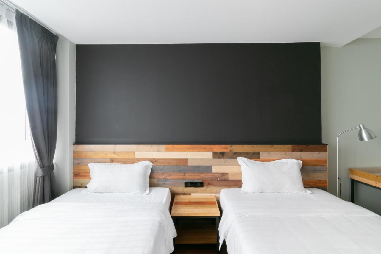 Auberge de jeunesse Zleepmotion Bangkok Extérieur photo