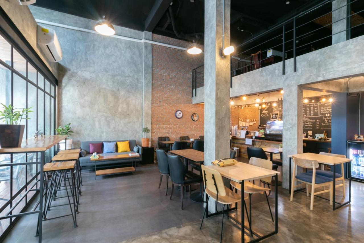 Auberge de jeunesse Zleepmotion Bangkok Extérieur photo