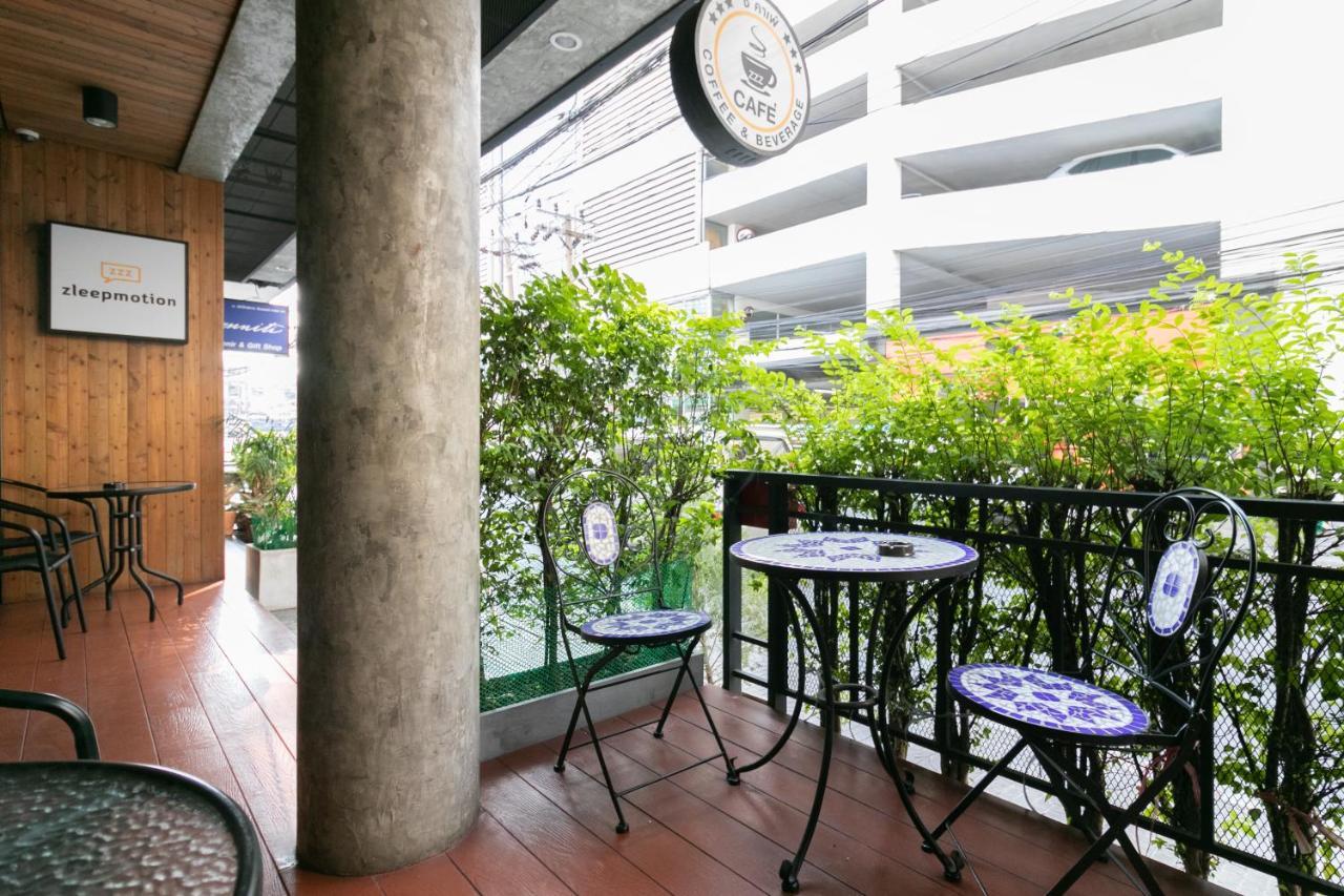 Auberge de jeunesse Zleepmotion Bangkok Extérieur photo